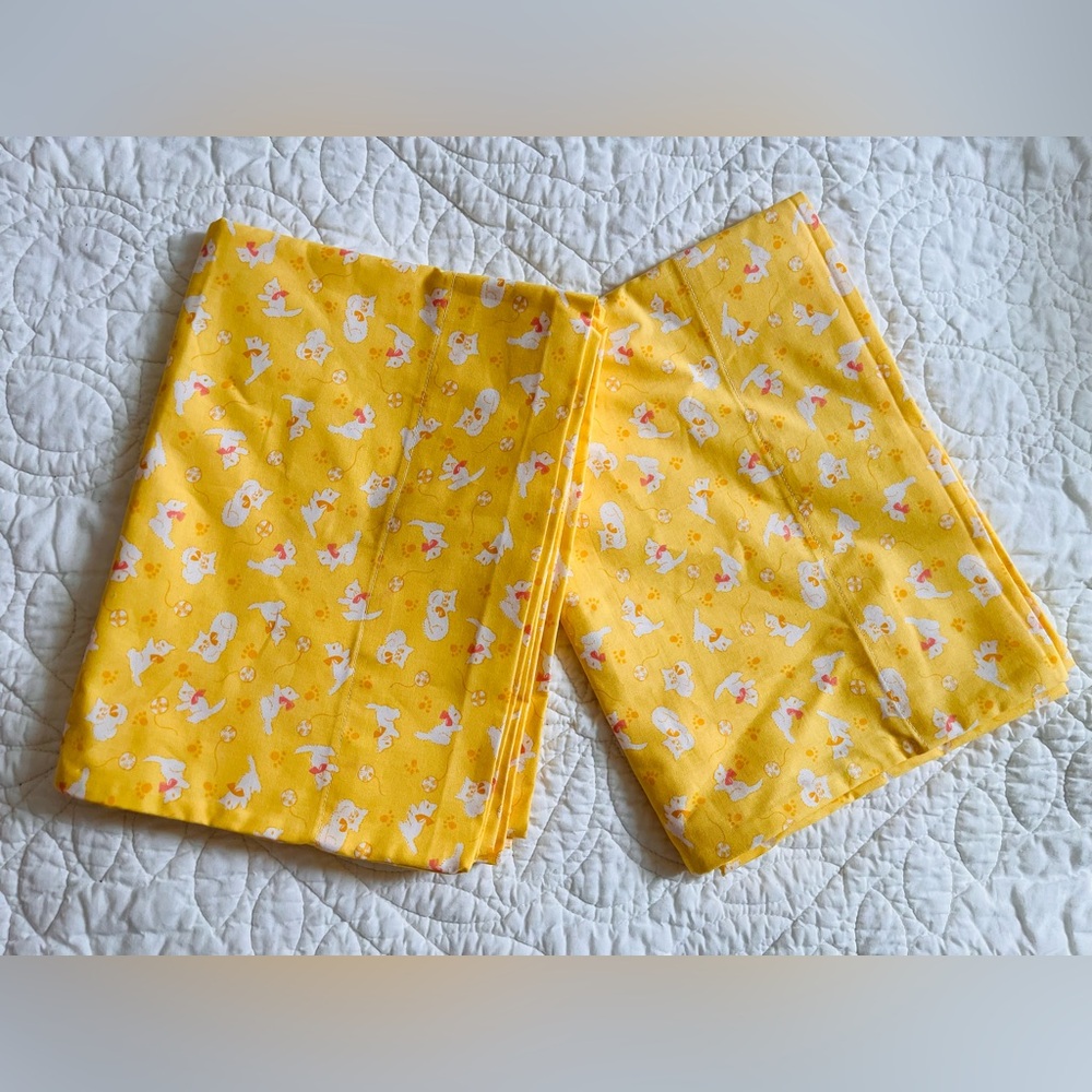 Handmade Yellow Cat Print Reproduction 30’s Feed Sack Pair of Pillow Cases